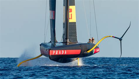 prada luna rossa pirelli|Luna Rossa wikipedia.